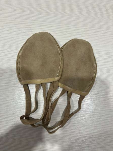 Полупальцы для художественной гимнастики в Москве