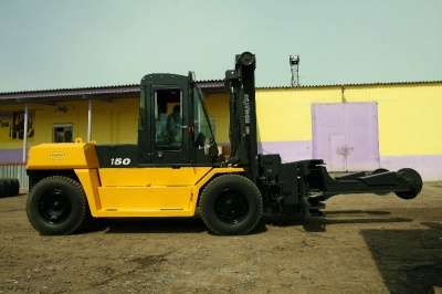 спецтехнику KOMATSU FD150E-8 в Красноярске фото 4