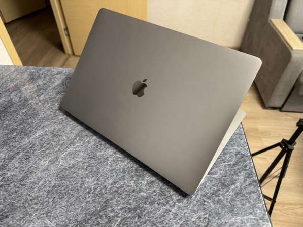 MacBook Pro 16 2019 i7 в Санкт-Петербурге фото 5