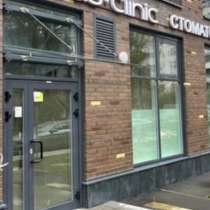 В клинику требуется администратор, в Москве