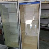 Две холодильные витрины в Коктебеле, в Феодосии