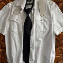 Рубашка белая, в Спасске-Дальнем