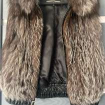 Жилетка женская из чернобурки, в Москве