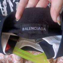 Футболка, в Искитиме