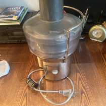 Соковыжималка Bork, в Москве