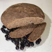 Хлеб с черной смородиной и клюквой на закваске, в Костроме