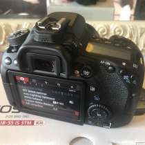 Цифровая зеркальная камера Canon EOS 80D с 18-135 мм EF-S f, в Уфе