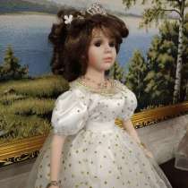 Фарфоровая коллекционная кукла Моника, в Омске