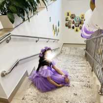 Платье красивое, в Новом Уренгое