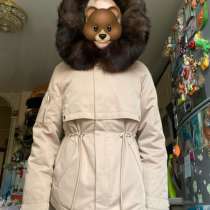 Продам парку из песца, в Владивостоке