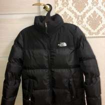 Пуховик TNF 700, в Москве