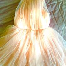 Платье цвет пудра разм 134 юбка пышная подюбник, в Коломне