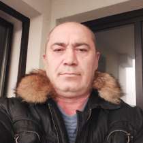 Влад, 56 лет, хочет познакомиться