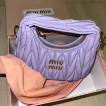 Сумку miu miu, в г.Москва