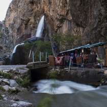 Священный водопад Абшир-Ата для паломничества, в г.Бишкек