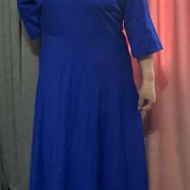 Платье новое р 68, в Москве