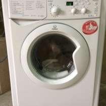 Стиральная машина Indesit IWSD5085 б\у, в г.Бендеры