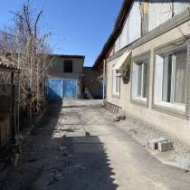 Продаю кирпичный дом, в г.Бишкек