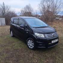 Продам автомобиль, машина для семьи и путешествий, в Лиски