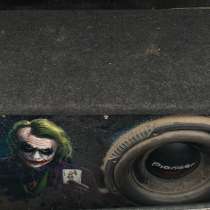 Продам, сабвуфер, короб и усилитель, все в новом состоянии, в Урюпинске