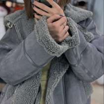 Продам дубленку теплая, мягкая удобная в носке был пару раз, в Москве