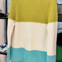 Свитер Италия шерсть 50%, в Махачкале