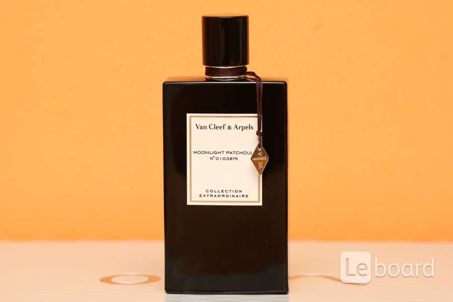 Van cleef orchid leather. Van Cleef Ambre Imperial. Ван Клиф пачули духи. Van Cleef Arpels Ambre Imperial пачули. Van Cleef Moonlight Patchouli.